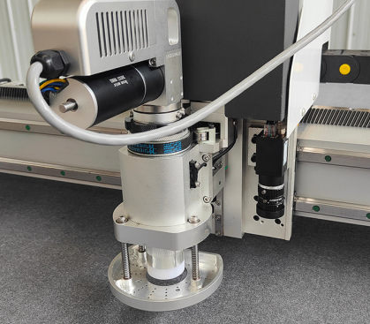 advertising cnc cutting machine