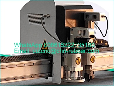 Digital knife cutting machine