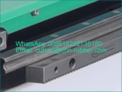 Digital knife cutting machine